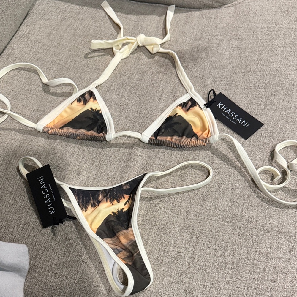 Women's Tropical Print Bikini